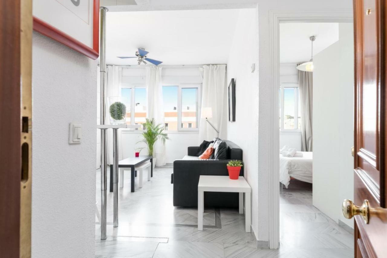 Lovely Suite With River Views And Parking Málaga Esterno foto