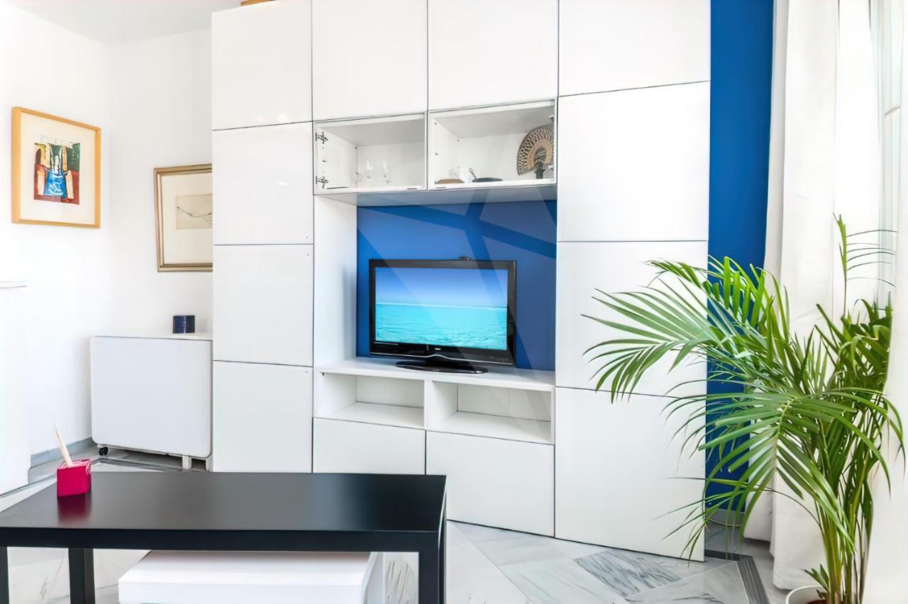 Lovely Suite With River Views And Parking Málaga Esterno foto